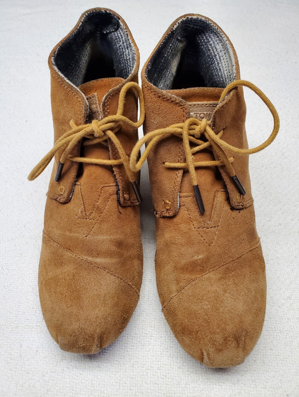 TOMS Desert Wedge Bootie Chestnut Brown Suede Lace Up Ankle Boot Women's 9 Fall